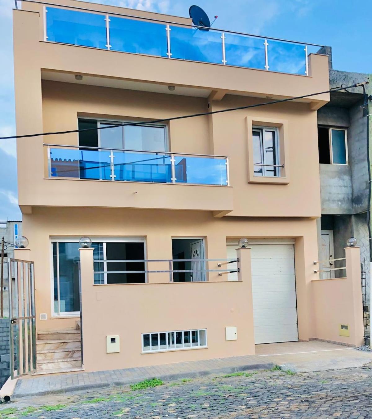 House In Praia Villa Calheta Exterior photo